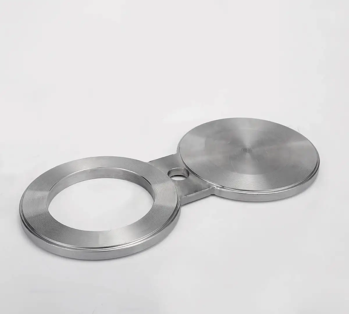 Figure-8 Blind Flange
